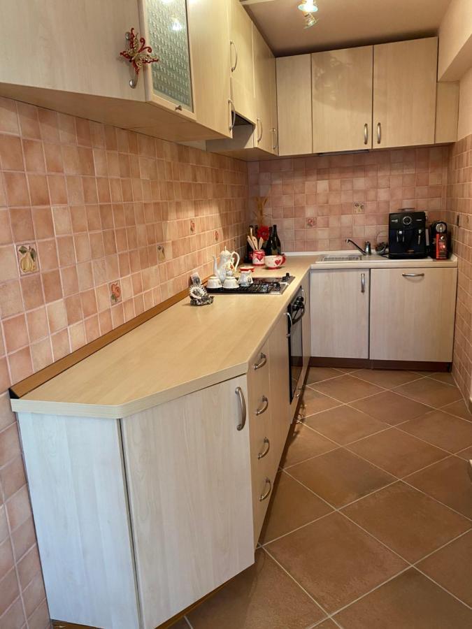 Apartment L'Odore Del Mare Dolac Екстер'єр фото